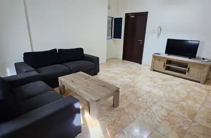 Apartment - 2 Bedrooms - 2 Bathrooms for rent in Al Juffair - Capital Governorate Apartment - 2 Bedrooms - 2 Bathrooms for rent in Al Juffair - Capital Governorate