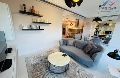 Apartment - 1 Bedroom - 2 Bathrooms for rent in Reef Island - Capital Governorate Apartment - 1 Bedroom - 2 Bathrooms for rent in Reef Island - Capital Governorate