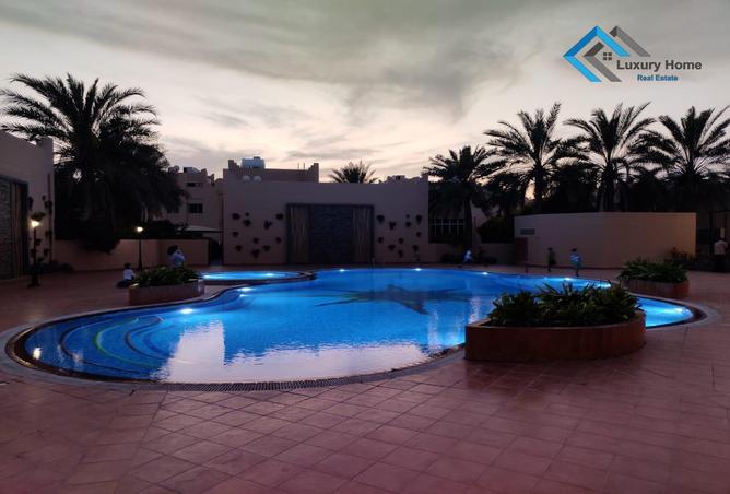 869628 - Property Image 2