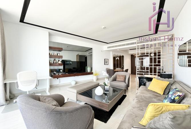 983823 - Property Image 2