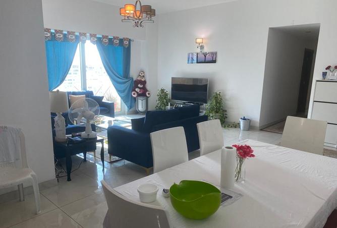 956878 - Property Image 3