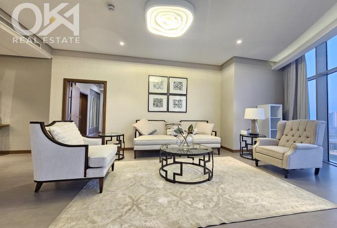 956905 - Property Image 2