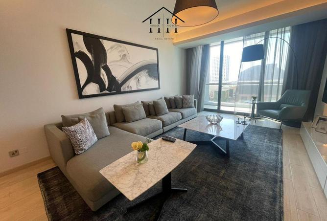 952546 - Property Image 2