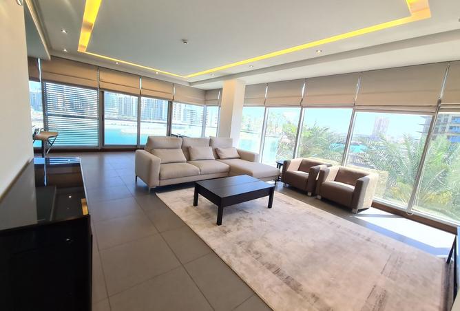 983246 - Property Image 2