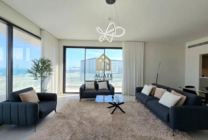 975232 - Property Main Image