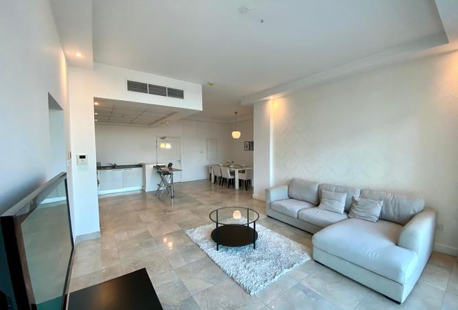 951263 - Property Image 2