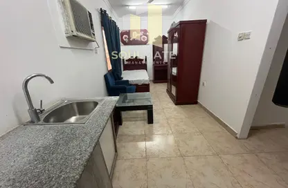 Apartment - Studio - 1 Bathroom for rent in Exhibition Road - Hoora - Capital Governorate
