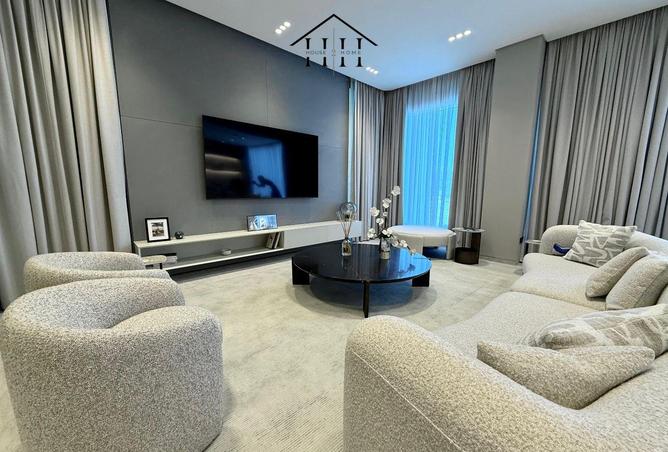 969462 - Property Image 2