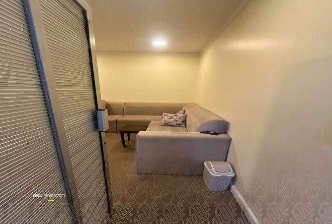 961620 - Property Image 2
