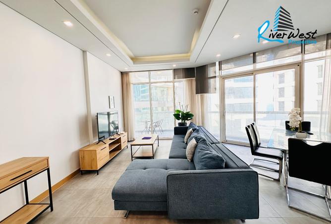 988502 - Property Main Image