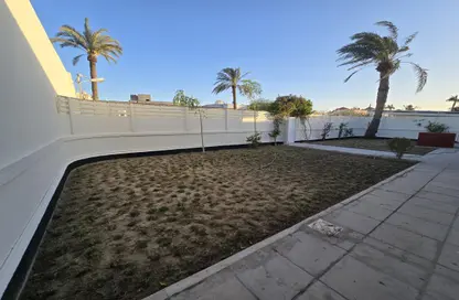 Villa - 3 Bedrooms - 3 Bathrooms for rent in Isa Town - Central Governorate