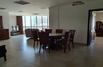 Dining Room image for: Apartment - 2 Bedrooms - 2 Bathrooms for rent in Hidd - Muharraq Governorate, Image 1