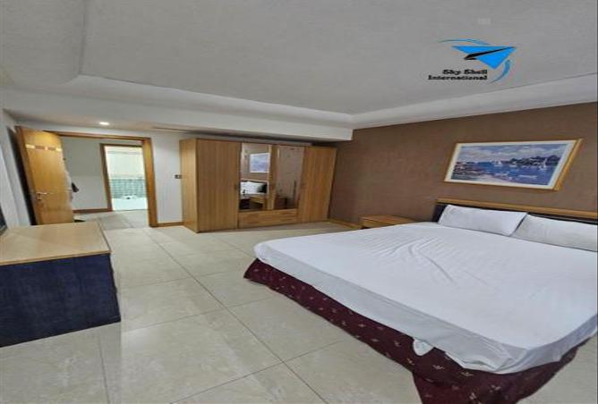 873543 - Property Image 2