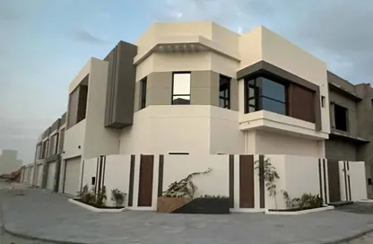 Villa - 4 Bedrooms - 5 Bathrooms for sale in Busaiteen - Muharraq Governorate