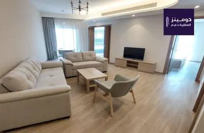 Living Room image for: Apartment - 2 Bedrooms - 2 Bathrooms for rent in Mahooz - Manama - Capital Governorate, Image 1