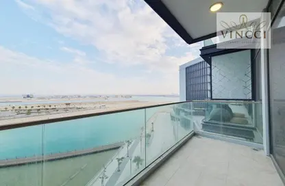 Apartment - 3 Bedrooms - 3 Bathrooms for rent in Canal View - Dilmunia Island - Muharraq Governorate
