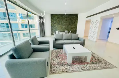 Apartment - 2 Bedrooms - 3 Bathrooms for rent in Sanabis - Manama - Capital Governorate