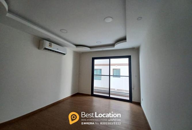 951971 - Property Image 2