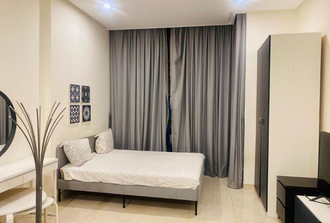 958476 - Property Image 2