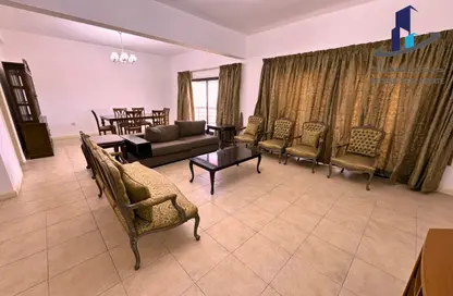 Apartment - 2 Bedrooms - 3 Bathrooms for rent in Exhibition Road - Hoora - Capital Governorate