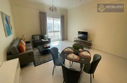 Apartment - 2 Bedrooms - 3 Bathrooms for rent in Um Al Hasam - Manama - Capital Governorate