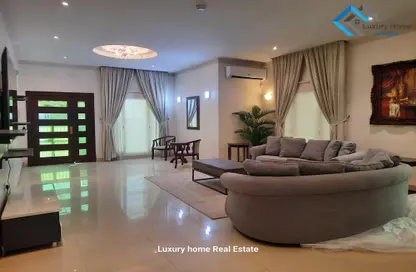 Villa - 3 Bedrooms - 5 Bathrooms for rent in Hidd - Muharraq Governorate