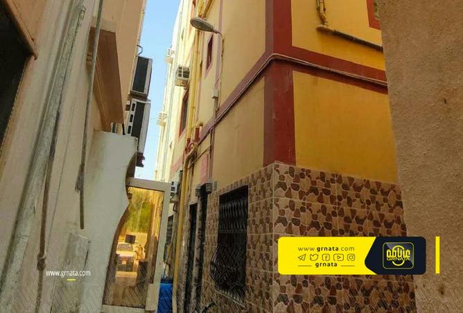 848242 - Property Image 3