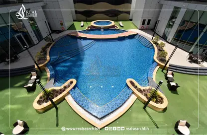 صورة لـ حوض سباحة شقة - 1 حمام للبيع في خليج البحرين - محافظة العاصمة ، صورة رقم 1