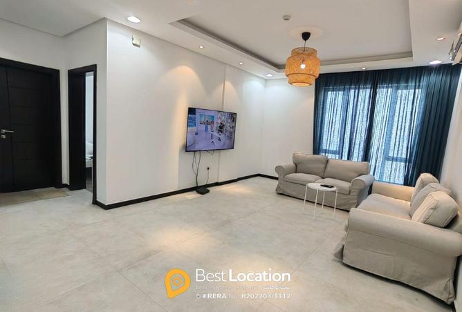 902100 - Property Image 2