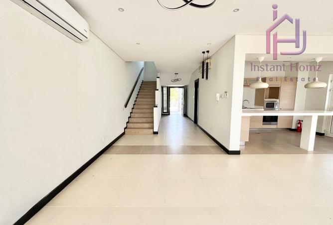 951138 - Property Image 2