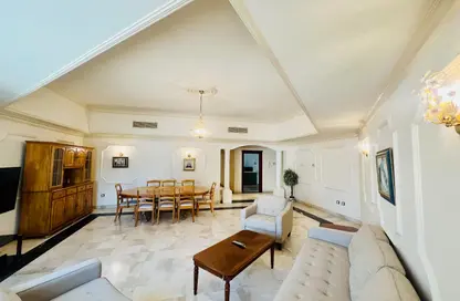 Apartment - 3 Bedrooms - 3 Bathrooms for rent in Al Juffair - Capital Governorate