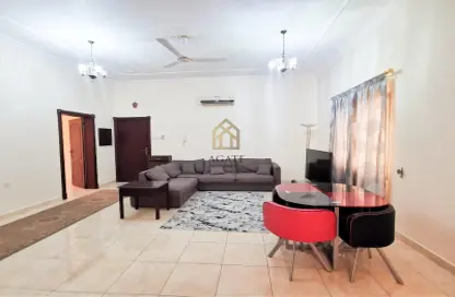 Apartment - 2 Bedrooms - 3 Bathrooms for rent in Saar - Northern Governorate