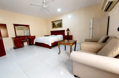 Apartment - Studio - 1 Bathroom for rent in Mahooz - Manama - Capital Governorate