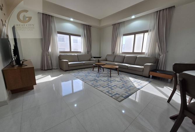 967437 - Property Main Image