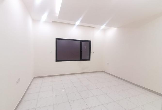 974036 - Property Image 2