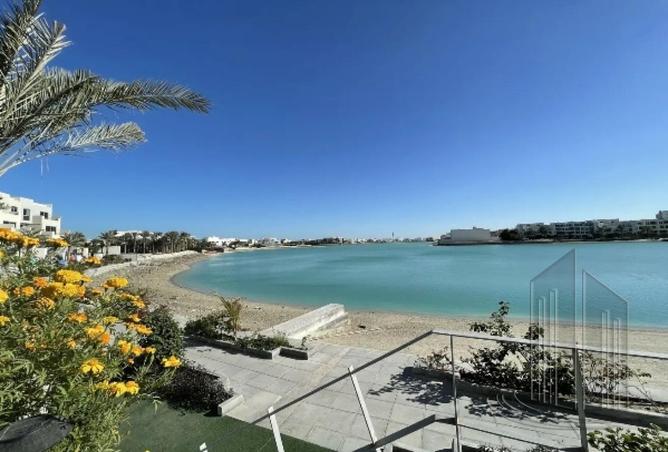 942220 - Property Image 3