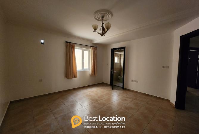 919084 - Property Main Image