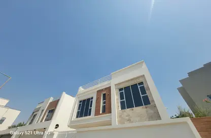 Villa - 4 Bedrooms - 5 Bathrooms for sale in Saar - Northern Governorate