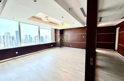 Office Space - Studio - 2 Bathrooms for rent in Seef - Capital Governorate