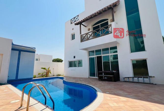 962398 - Property Image 2