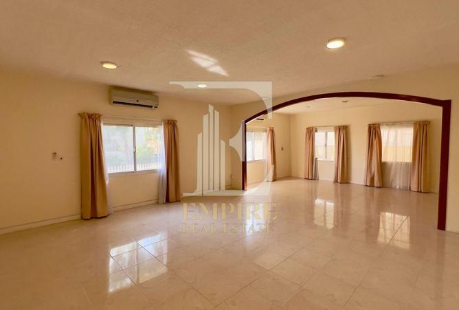 965536 - Property Image 2