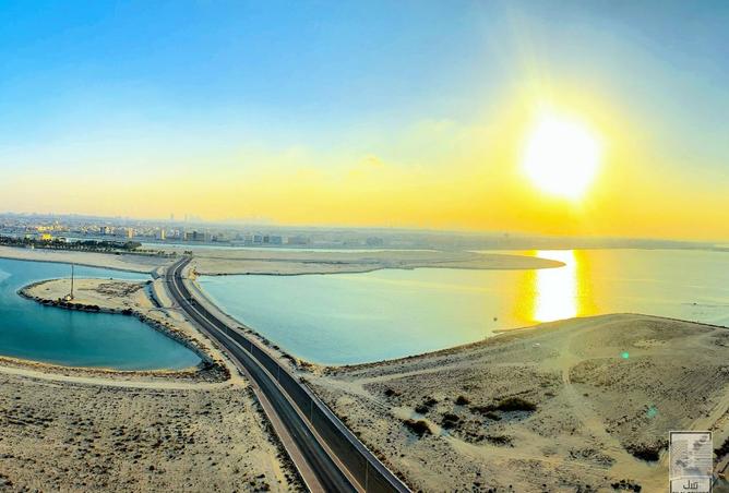 885541 - Property Image 3