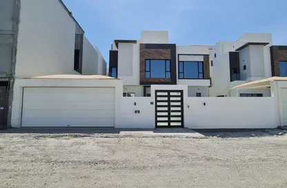 Villa - 3 Bedrooms - 4 Bathrooms for sale in Hidd - Muharraq Governorate