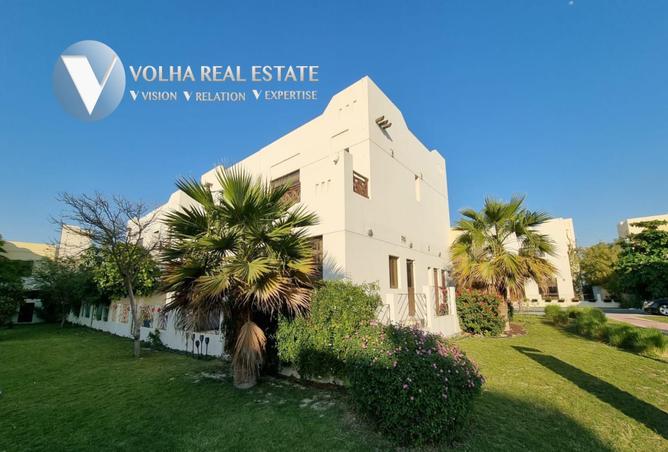 Villa - 2 Bedrooms - 3 Bathrooms for rent in Riffa Views - Riffa - Southern Governorate