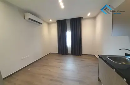 Apartment - Studio - 1 Bathroom for rent in Tubli - Central Governorate