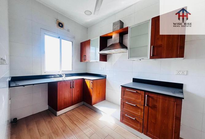954884 - Property Image 3