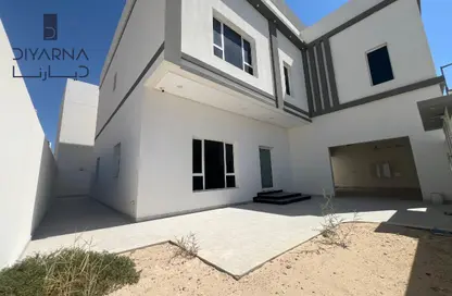 Villa - 5 Bedrooms - 6 Bathrooms for sale in Maqabah - Northern Governorate