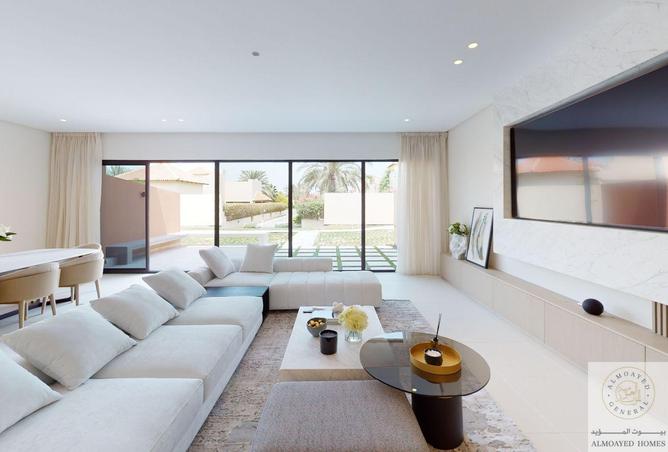 988087 - Property Image 2