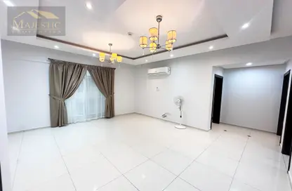 Apartment - 2 Bedrooms - 2 Bathrooms for rent in Hidd - Muharraq Governorate