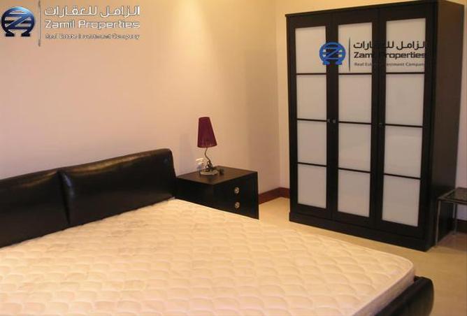 703078 - Property Image 2